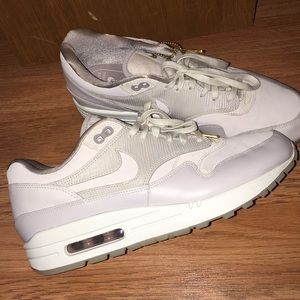 Nike Air Max Size 9